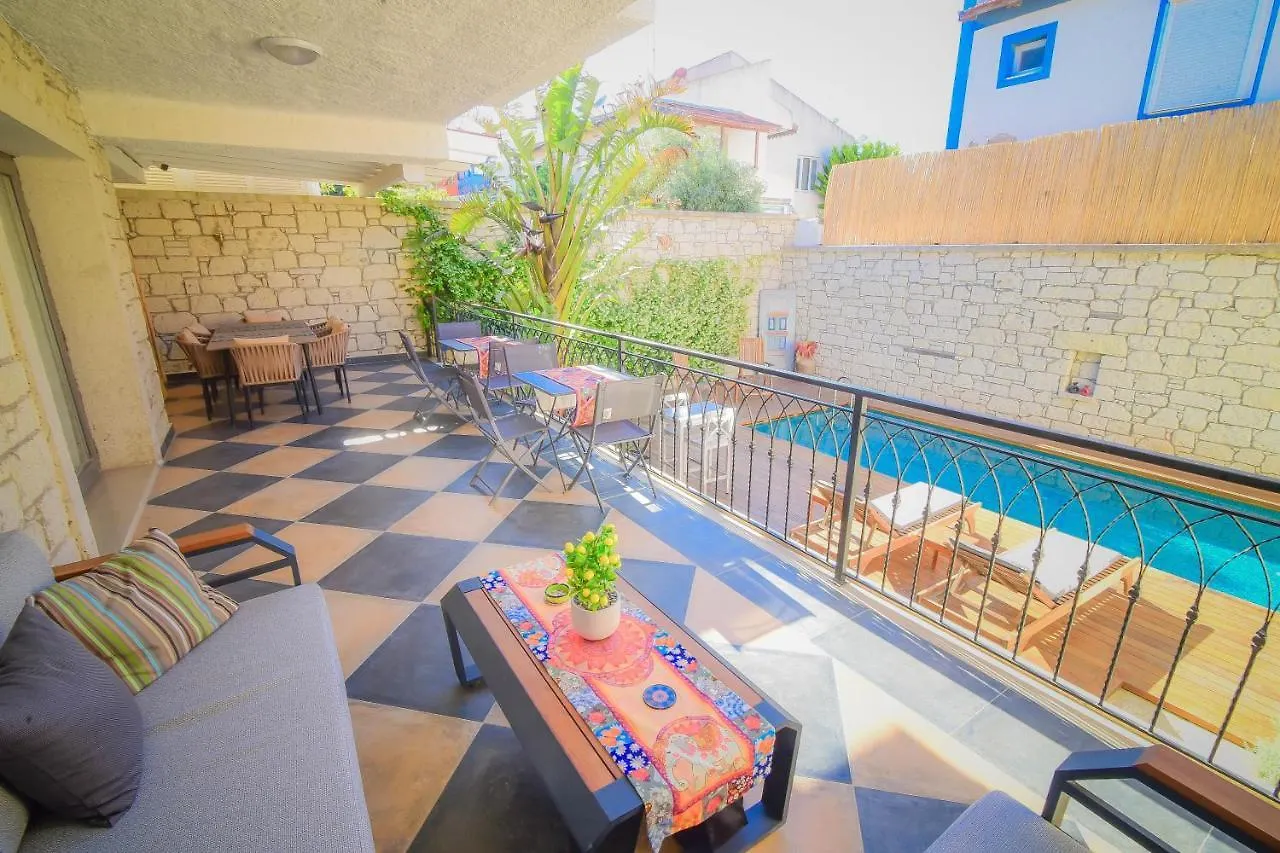 9 Alacati Boutique Hotel