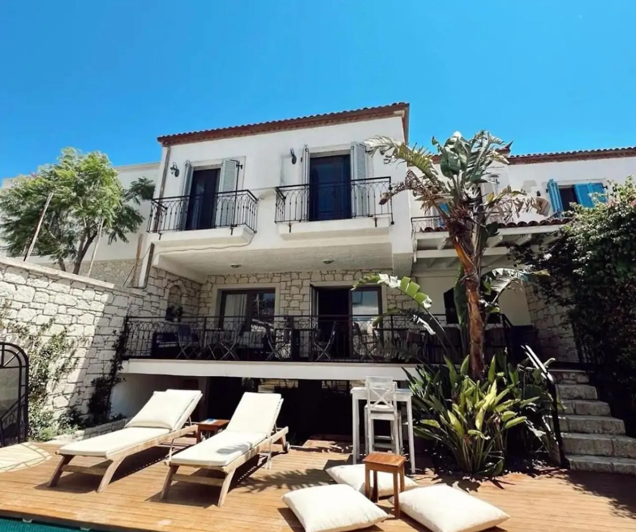 9 Alacati Boutique Hotel